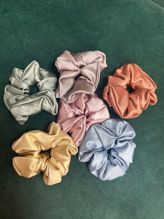 Shiny scrunchies set of 6