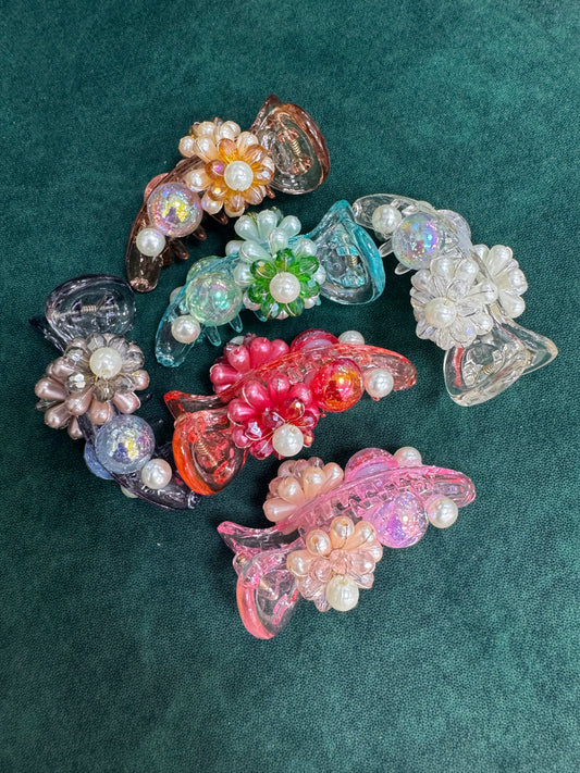 Mini flower stone banana clip