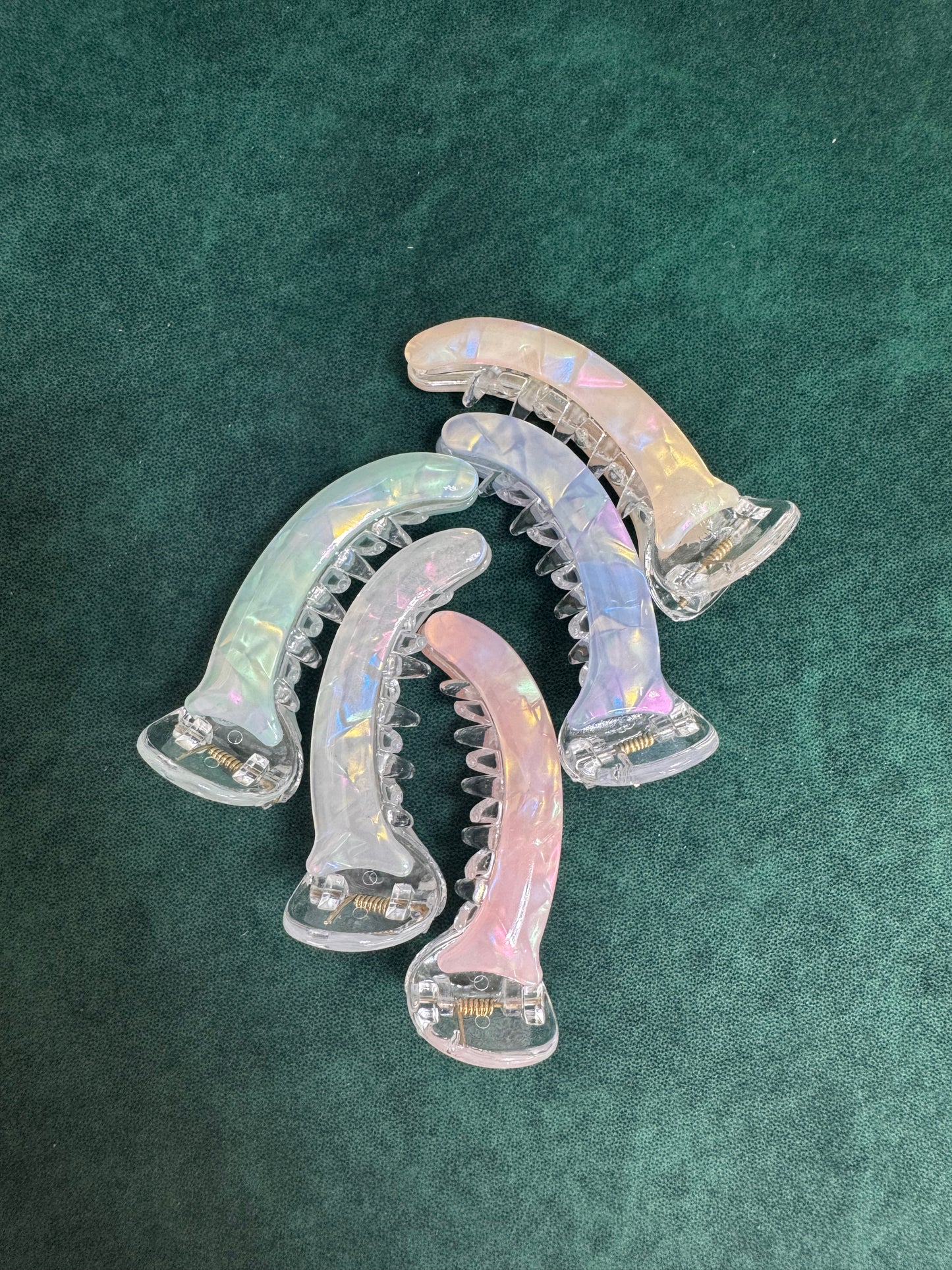 Glossy banana clips