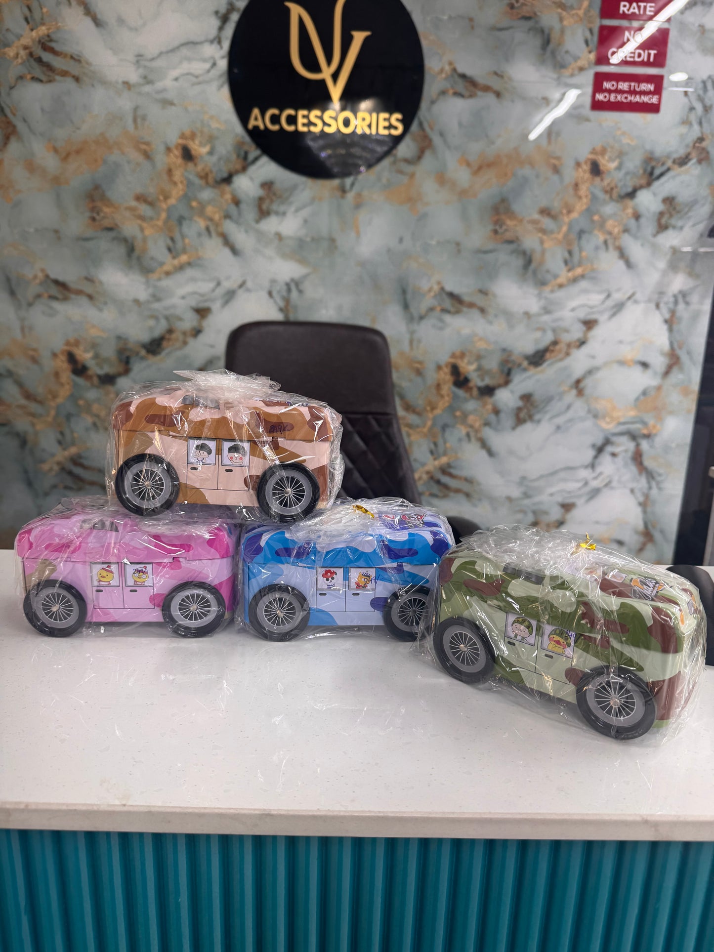 Bus kiddy bank