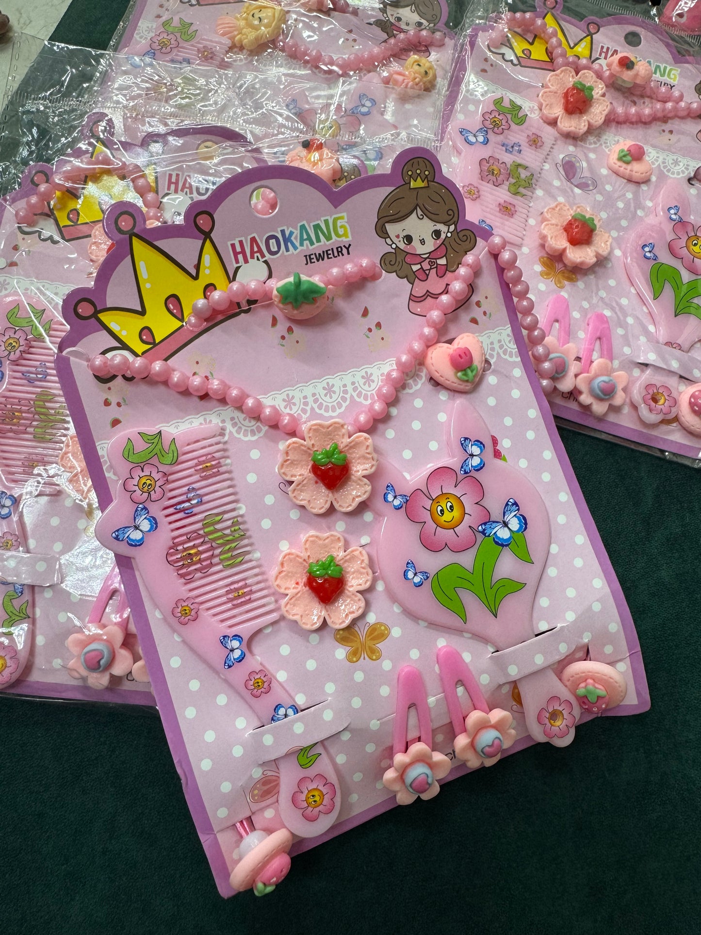 Kids accessories sets