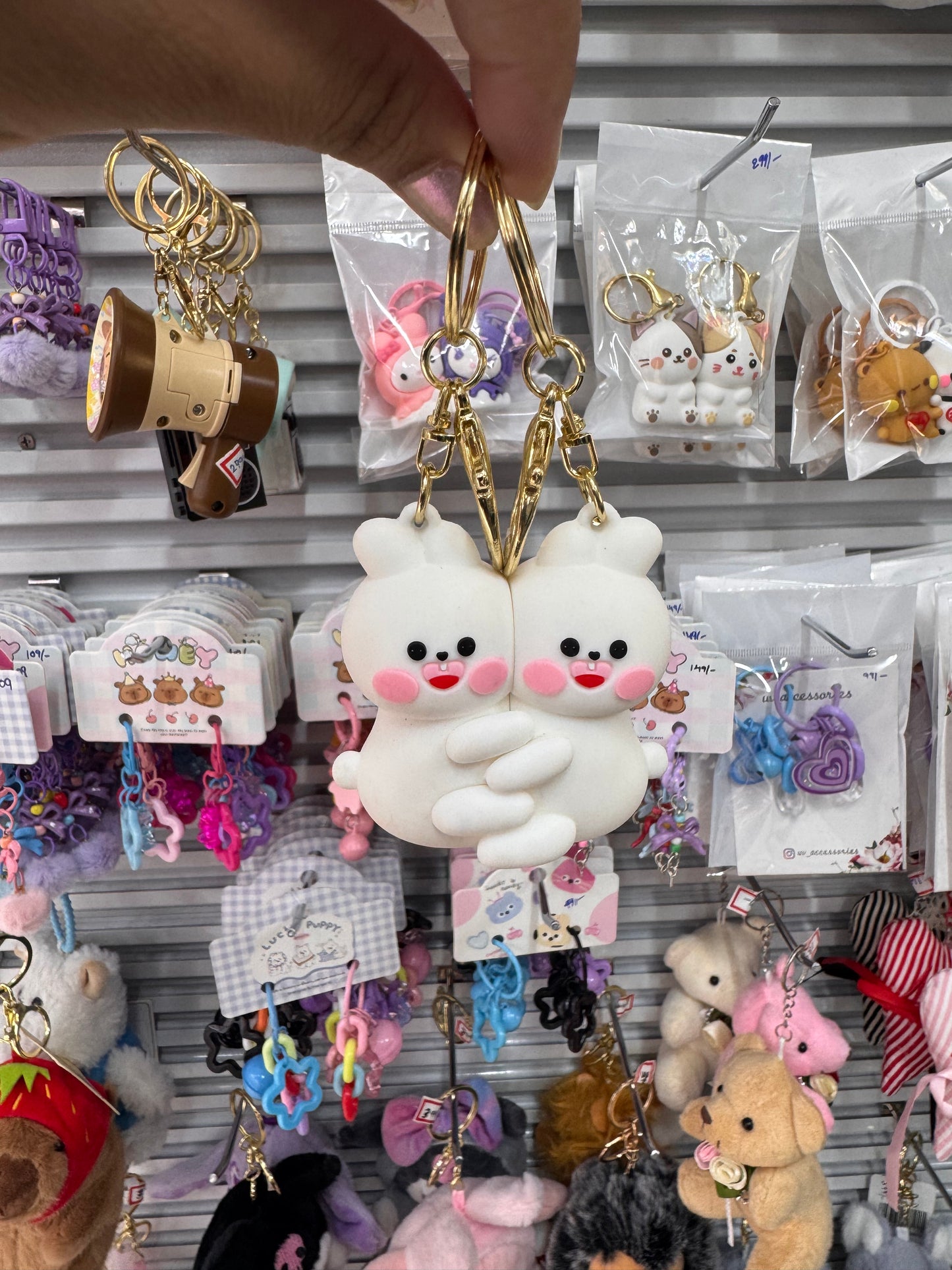 Bunny magnet couple keychain