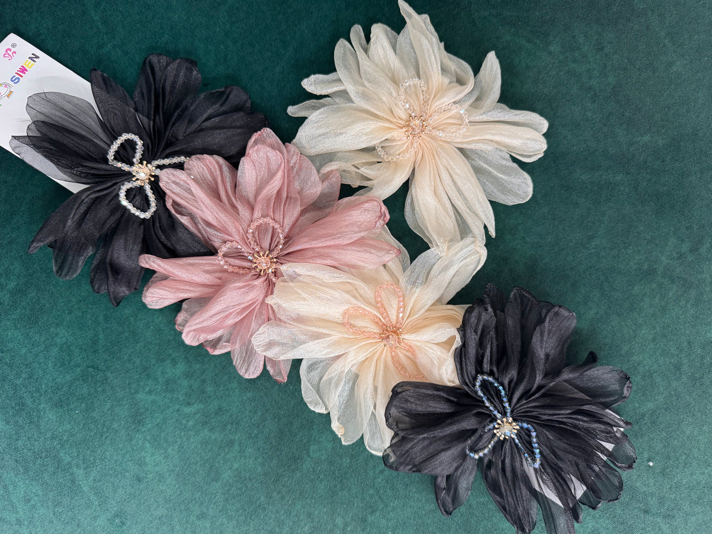 Jumbo flower clips