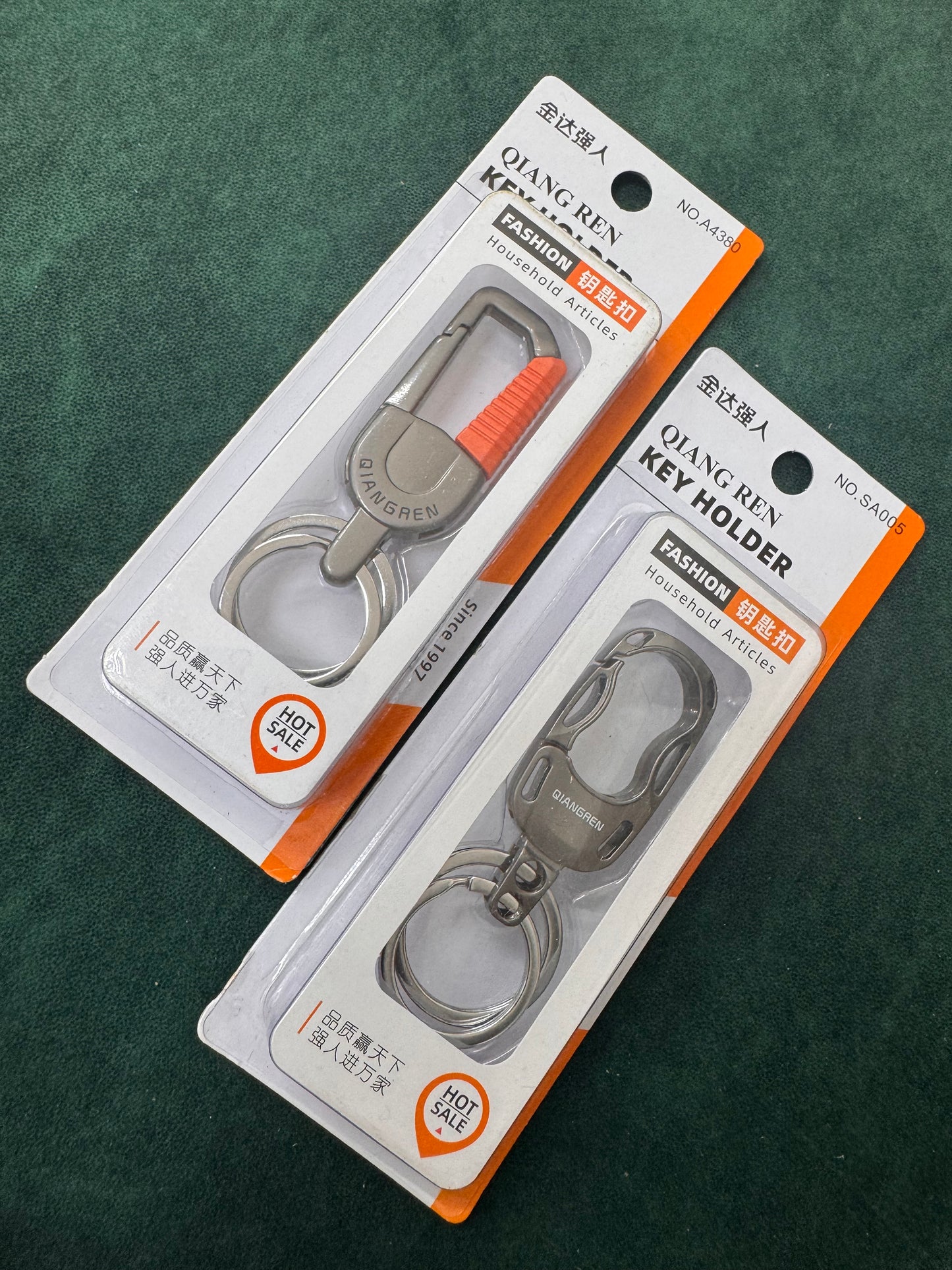 Keyholder opener 7