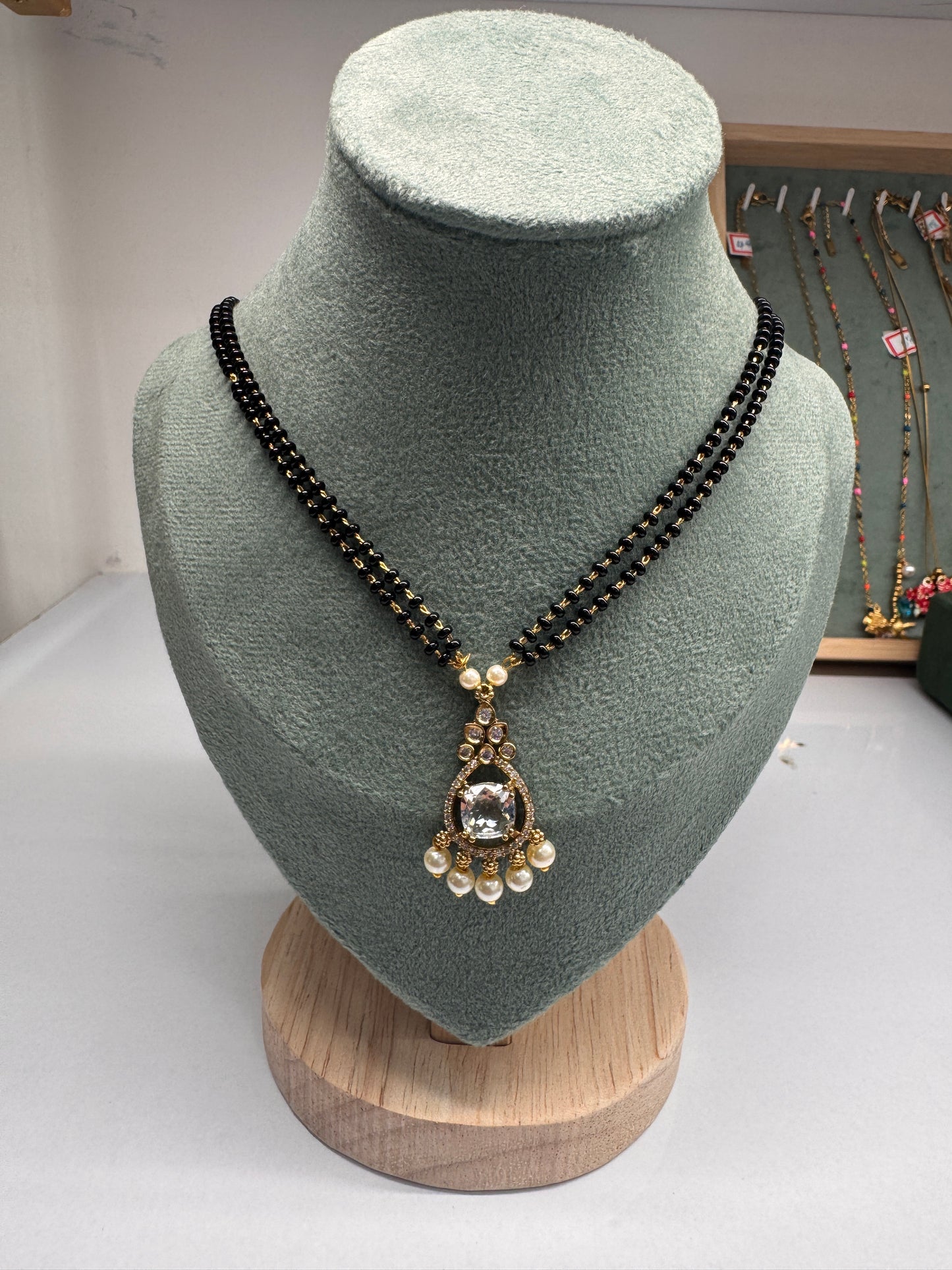 Stone blackbeads 20’’