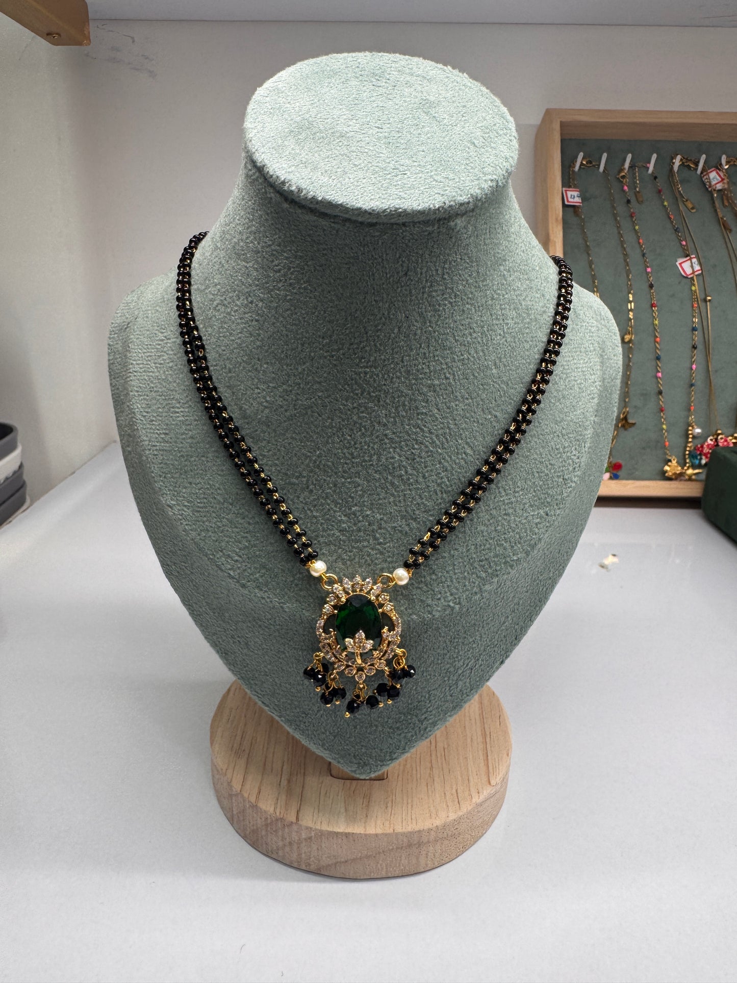 Black beads 6 20’’