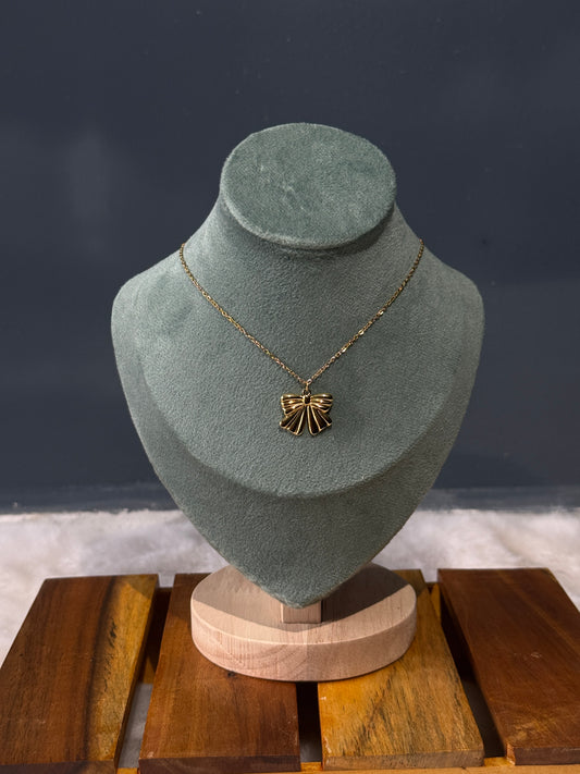 Bow anti tarnish chains