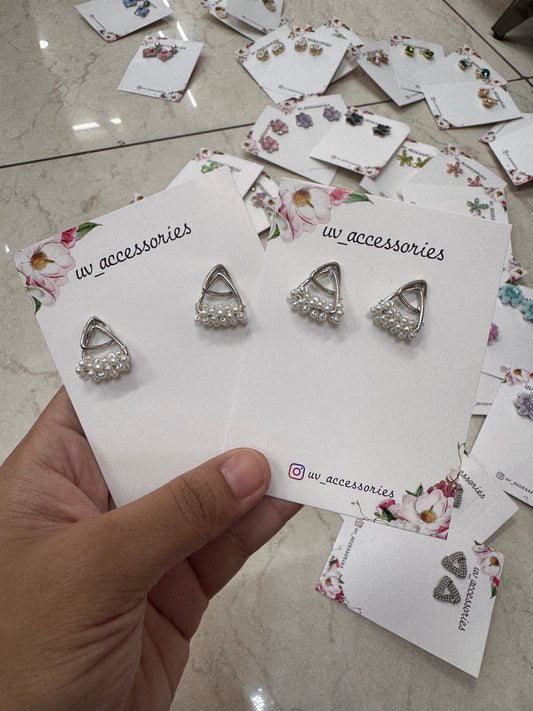 Triangle studs