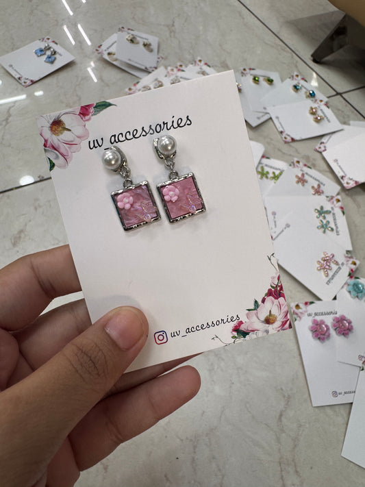 Square earrings