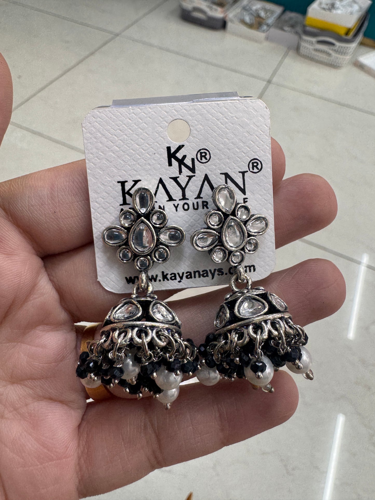 Kundan jhumkas