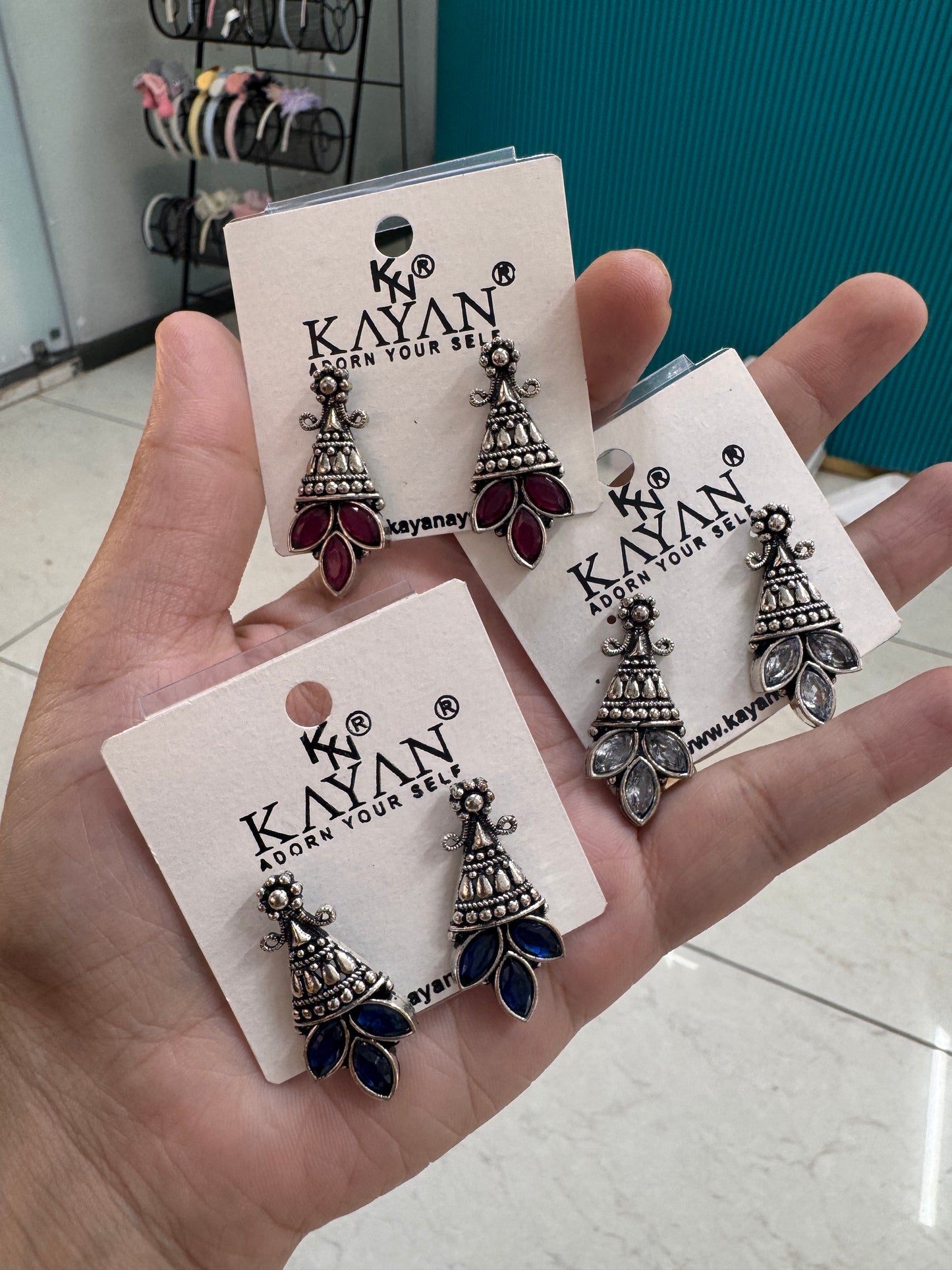 Kundan silver studs