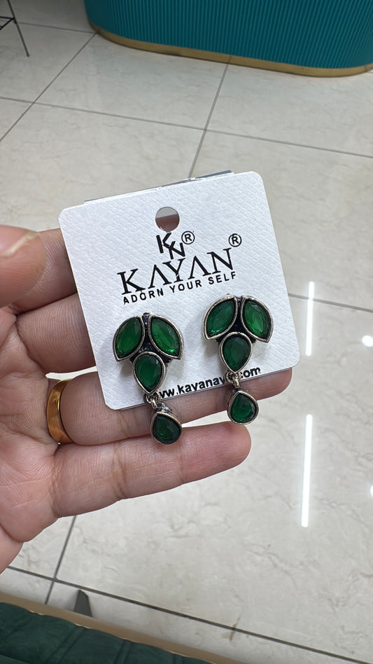 Kundan studs