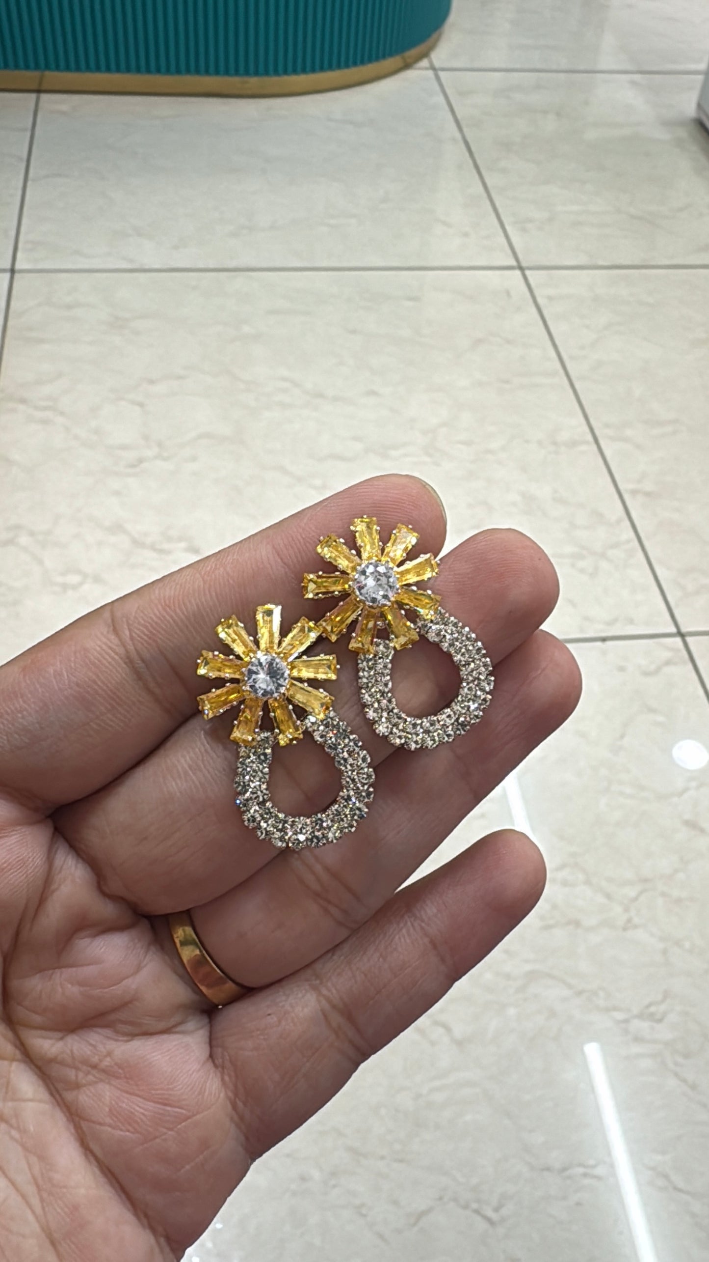 Stone hoop earrings