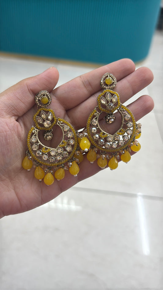 Yellow chandbalis