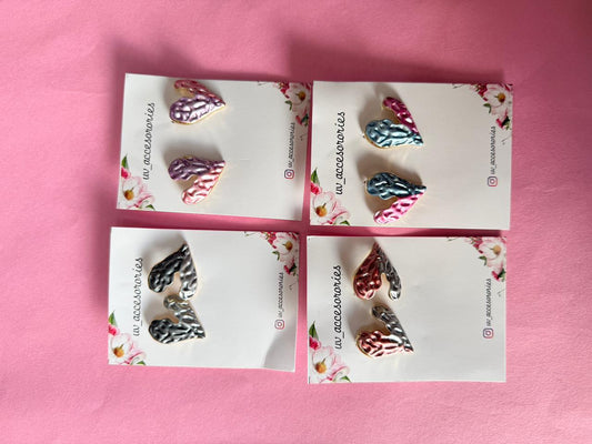 Enamel double heart studs