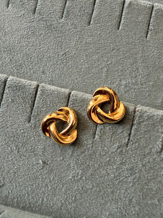 Gold Loop studs