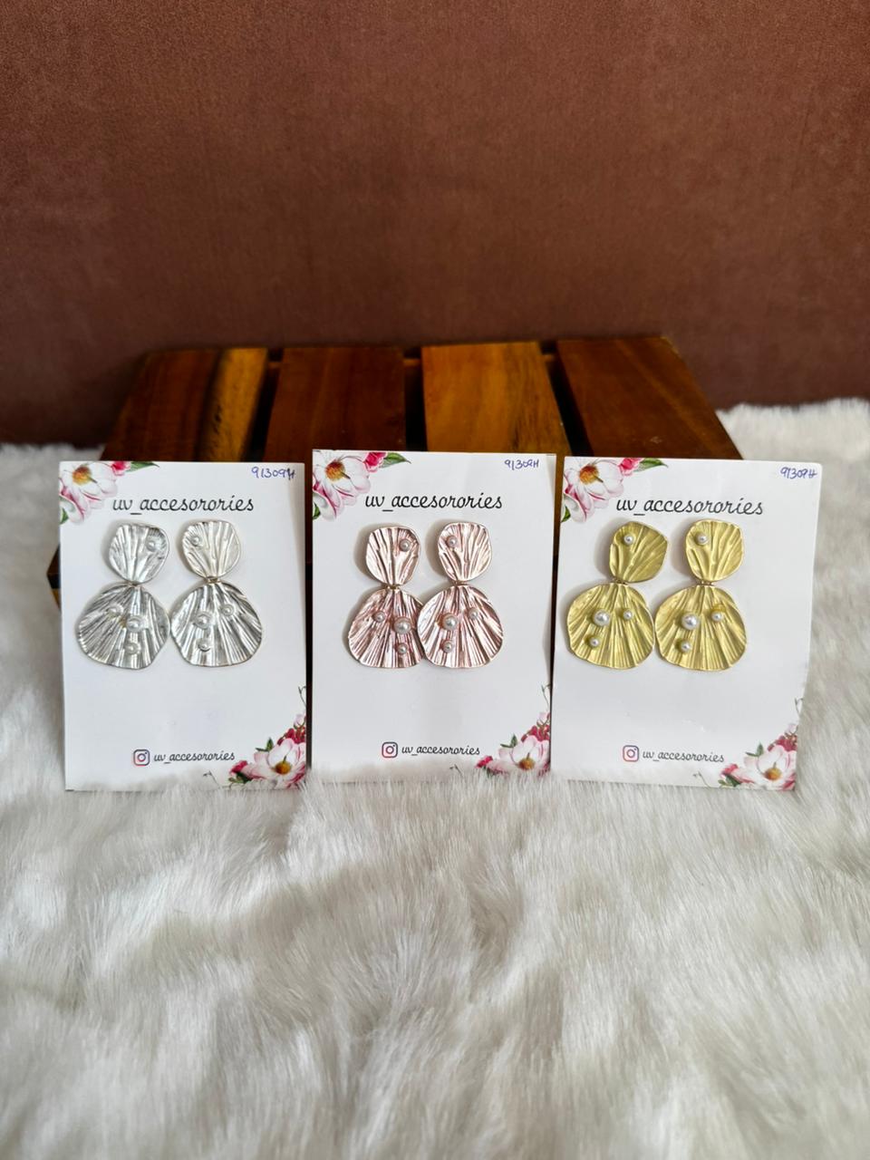 Pearl studded leaf earrings