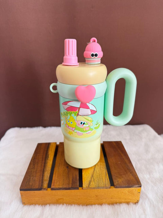 Pastel cartoon sipper