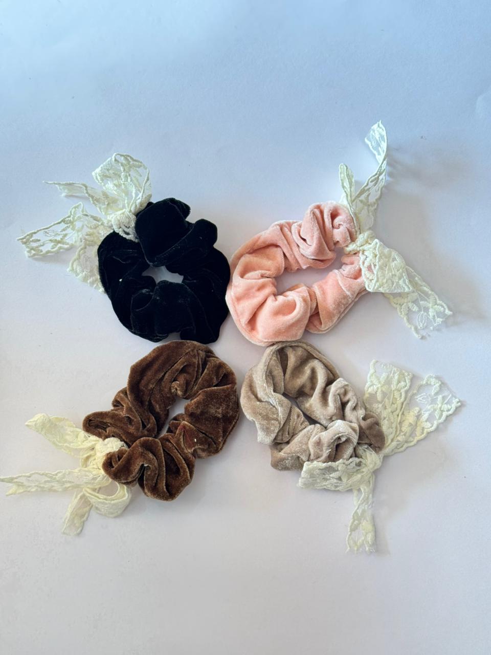 Net bow makmal scrunchies