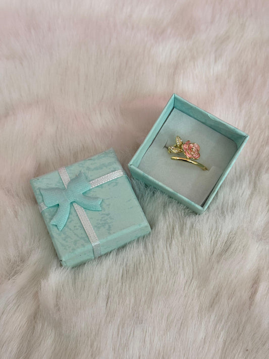 Exclusive flower ring