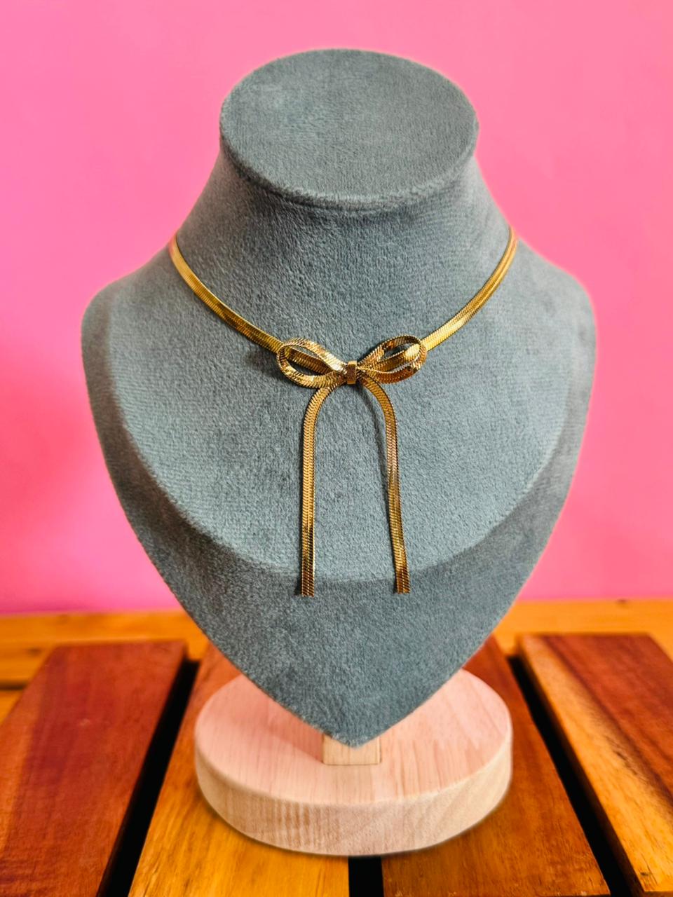 Big bow chain