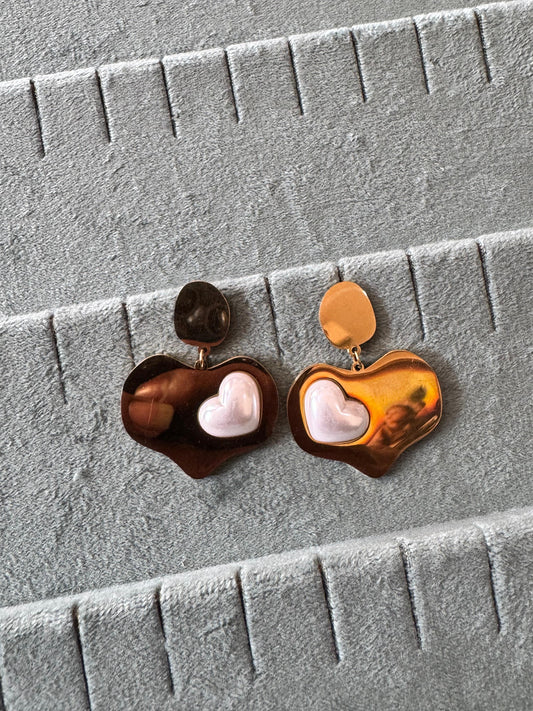 Pearl heart earrings