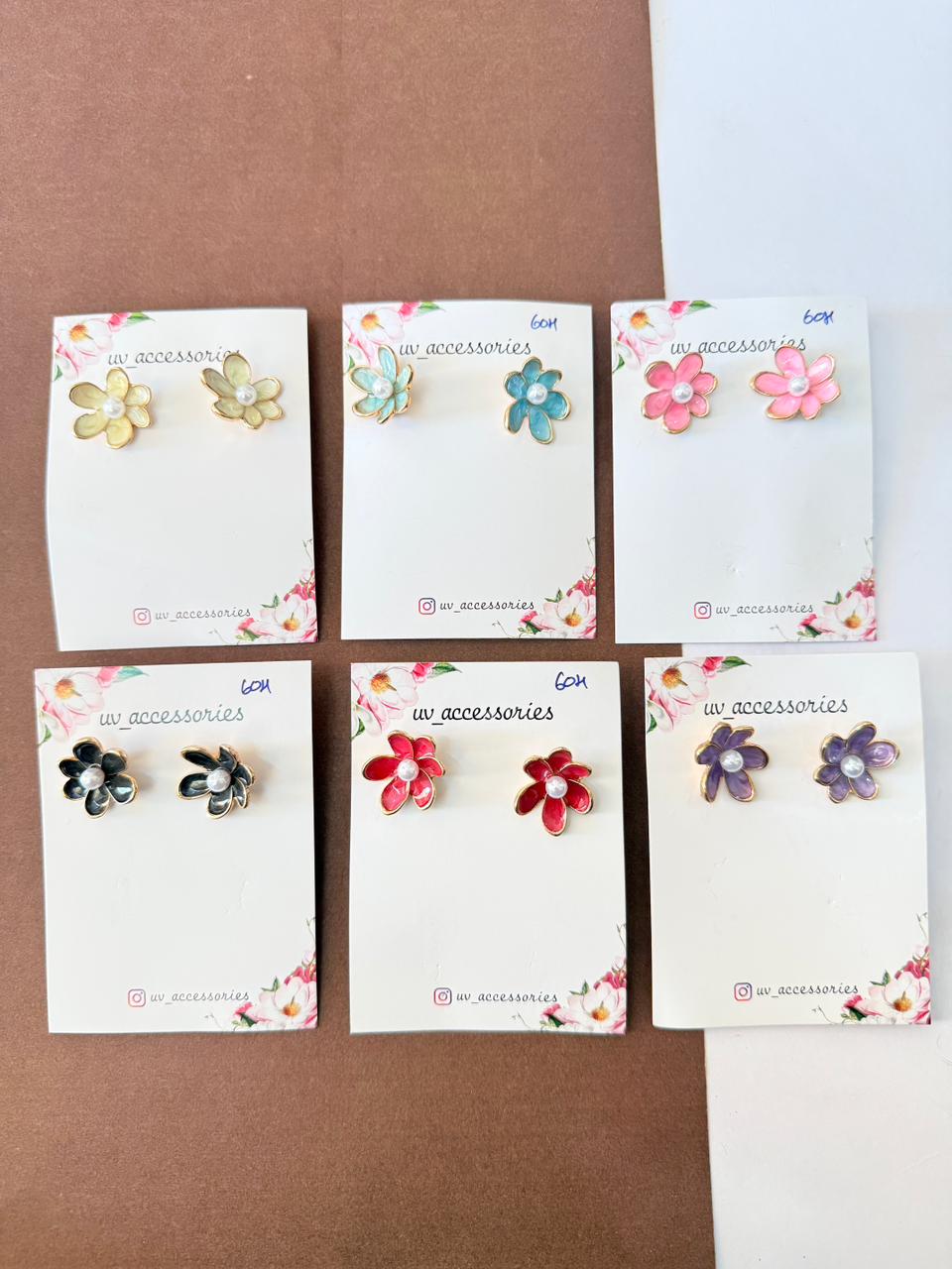 Flower studs