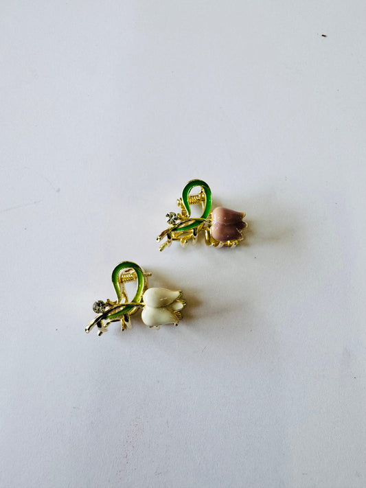 Tulip enamel mini claws