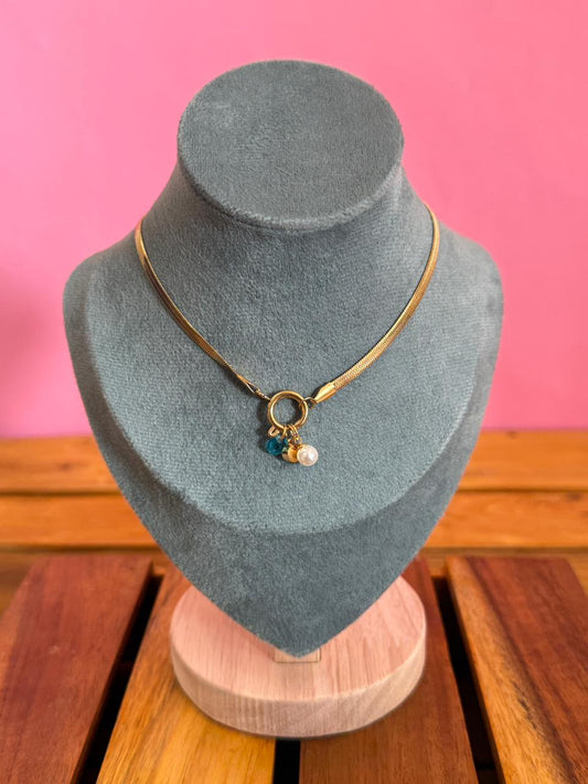 Stone pearl charm chain