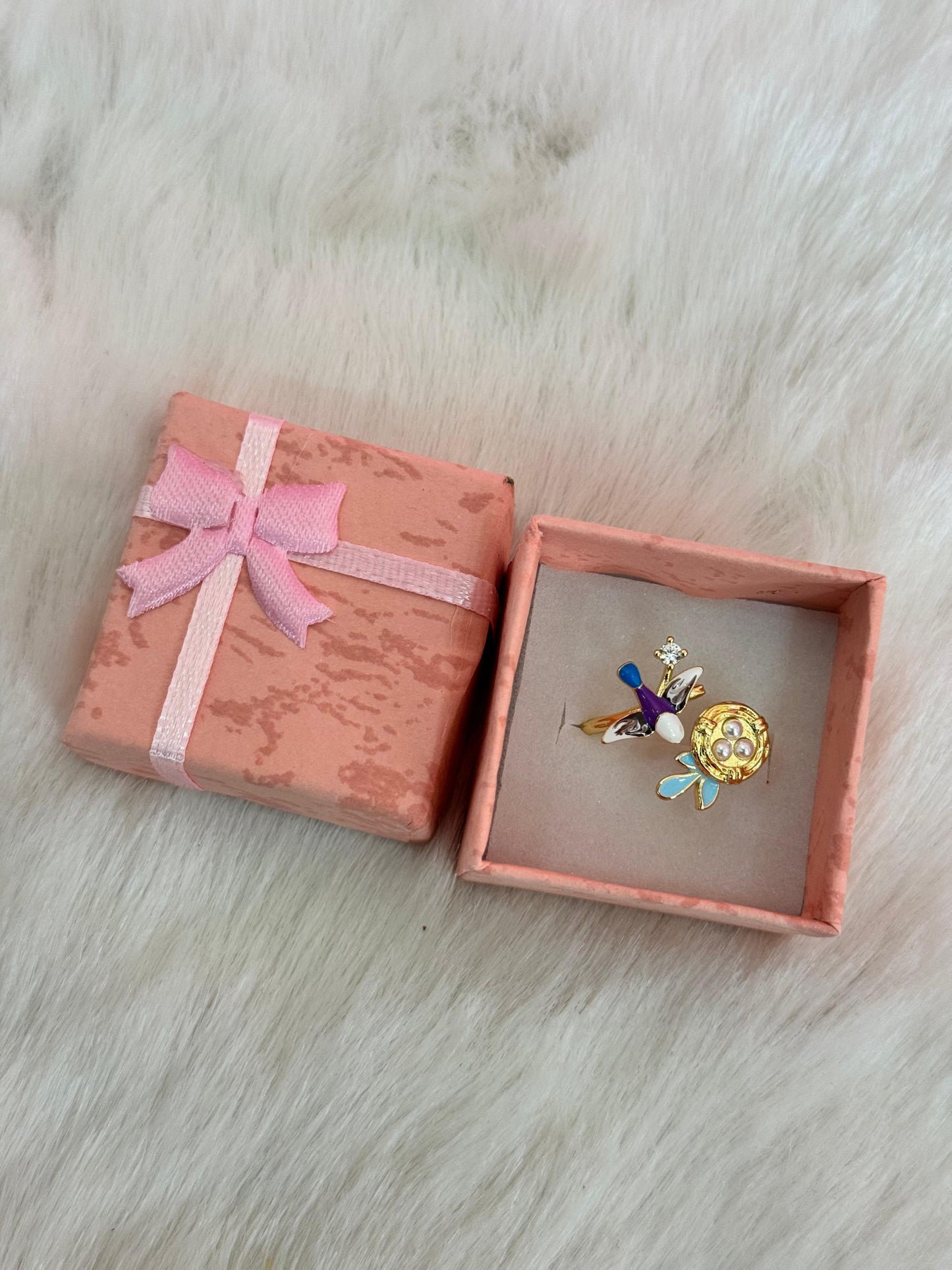 Exclusive flower ring