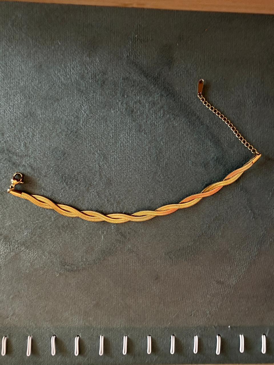 Gold spiral bracelet