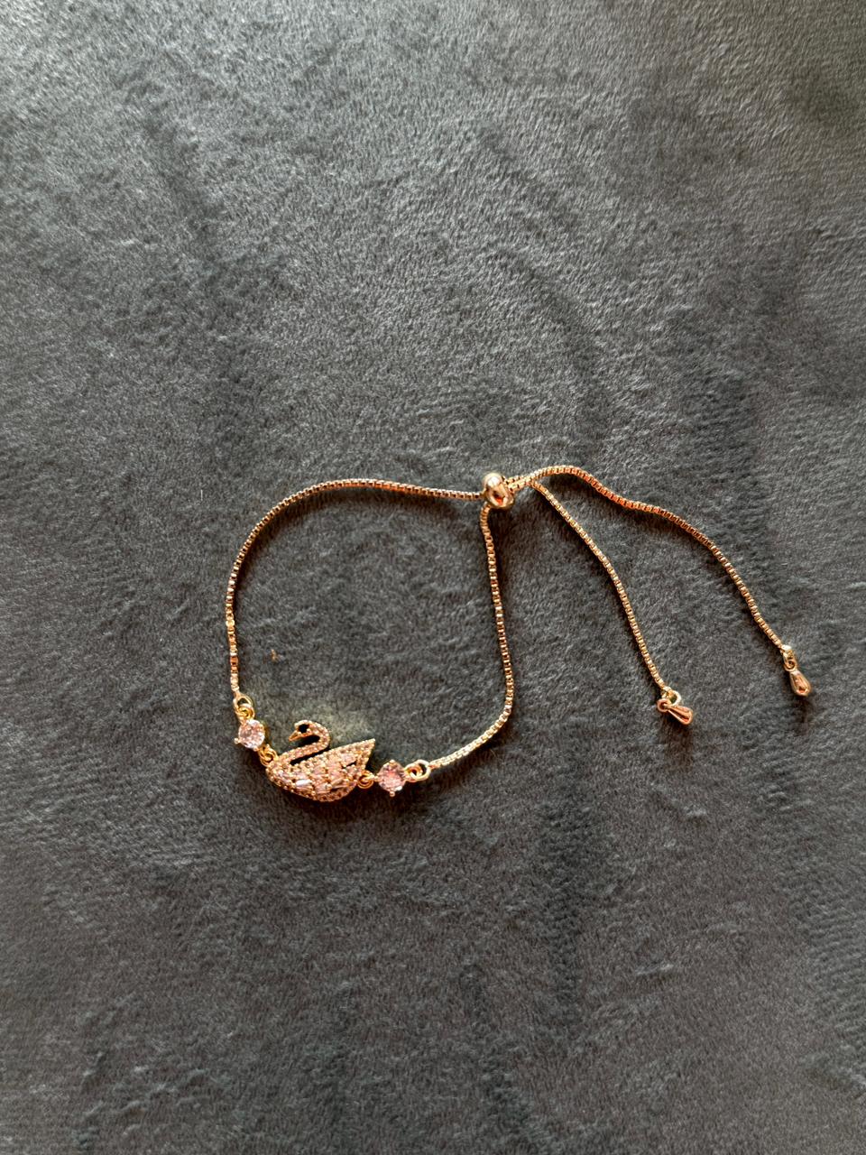 Dove adjustable bracelet