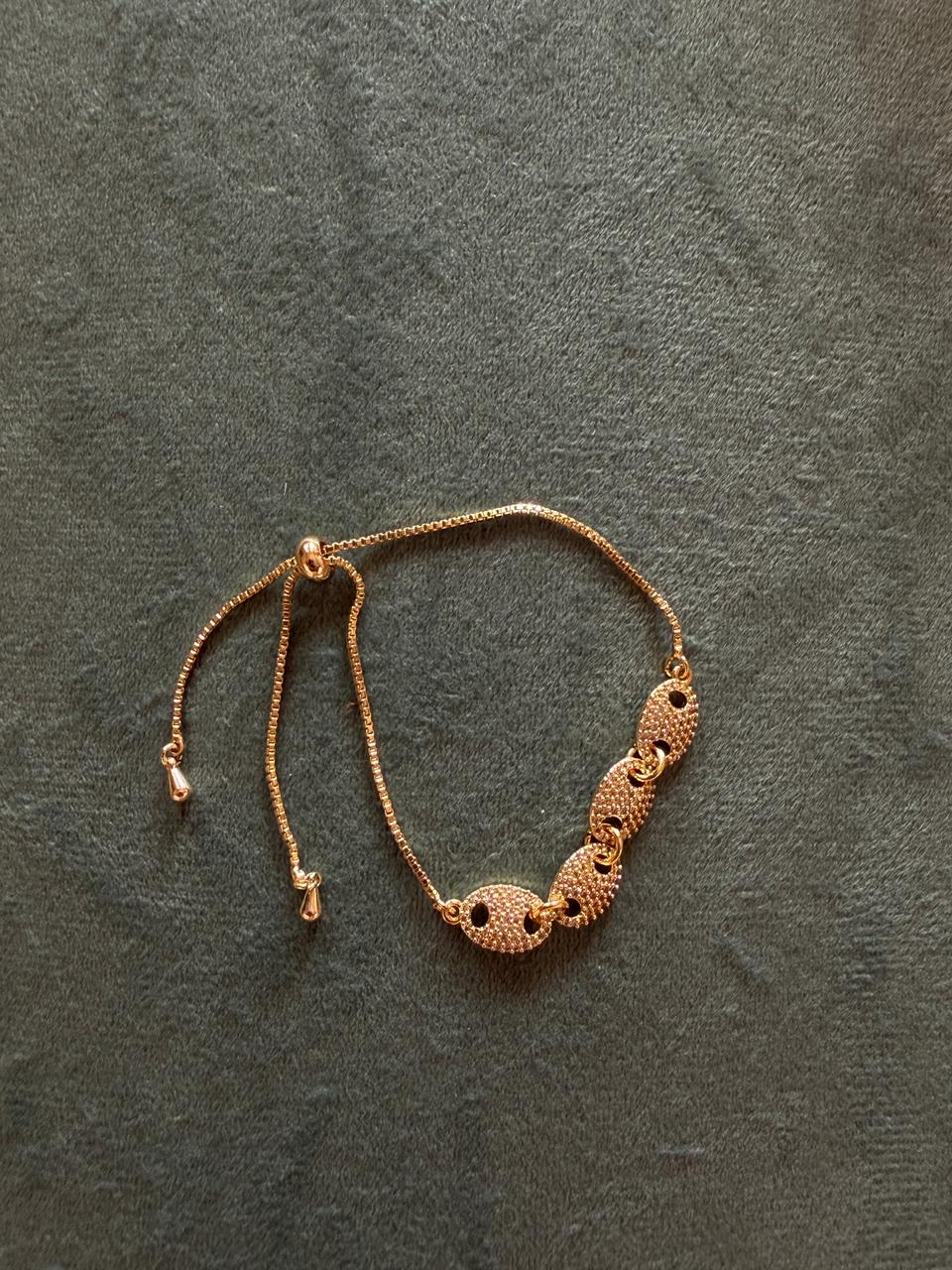 Oval stone adjustable bracelet